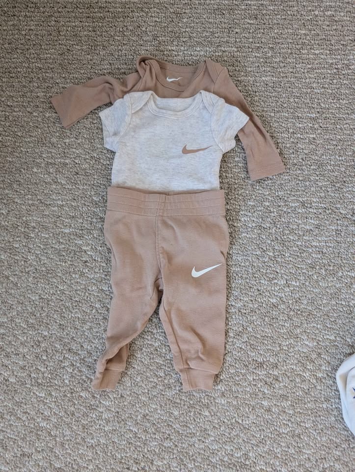 Baby Girls Clothing Sets - photo 2