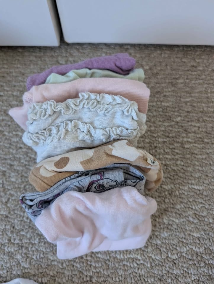 Baby Girls Clothes 3-6mo - photo 4