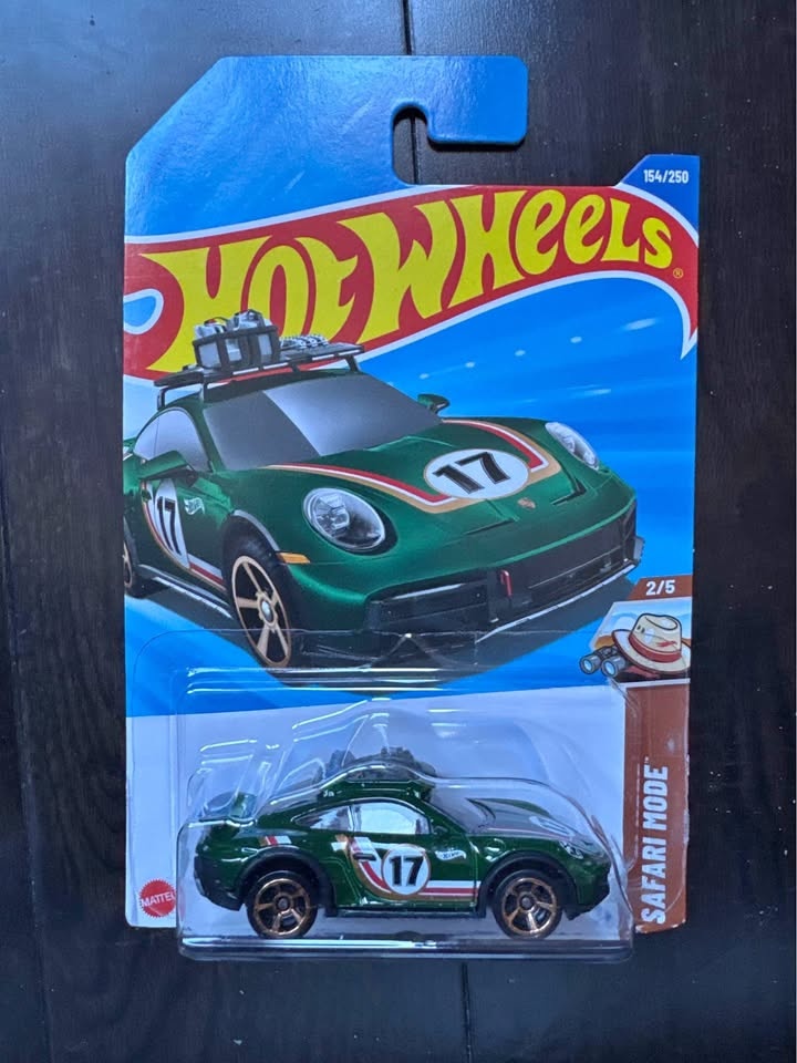 Hot Wheels Porsche 911 Rallye Safari Mode