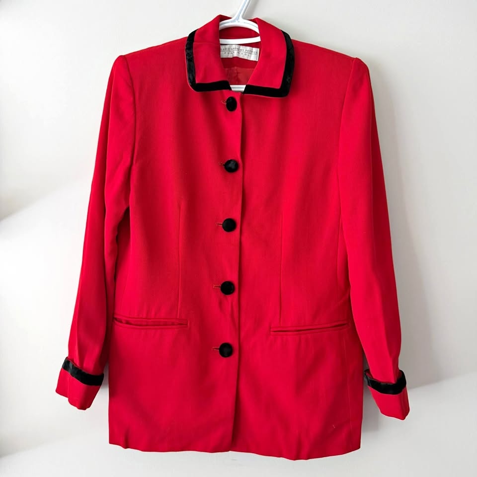 100% Pure Wool Vintage Red and Black Blazer - Size 2 (XS to S)