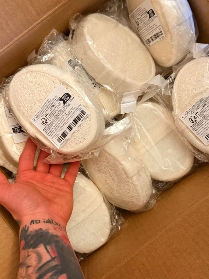 Natural Loofahs - Brand New - photo 2