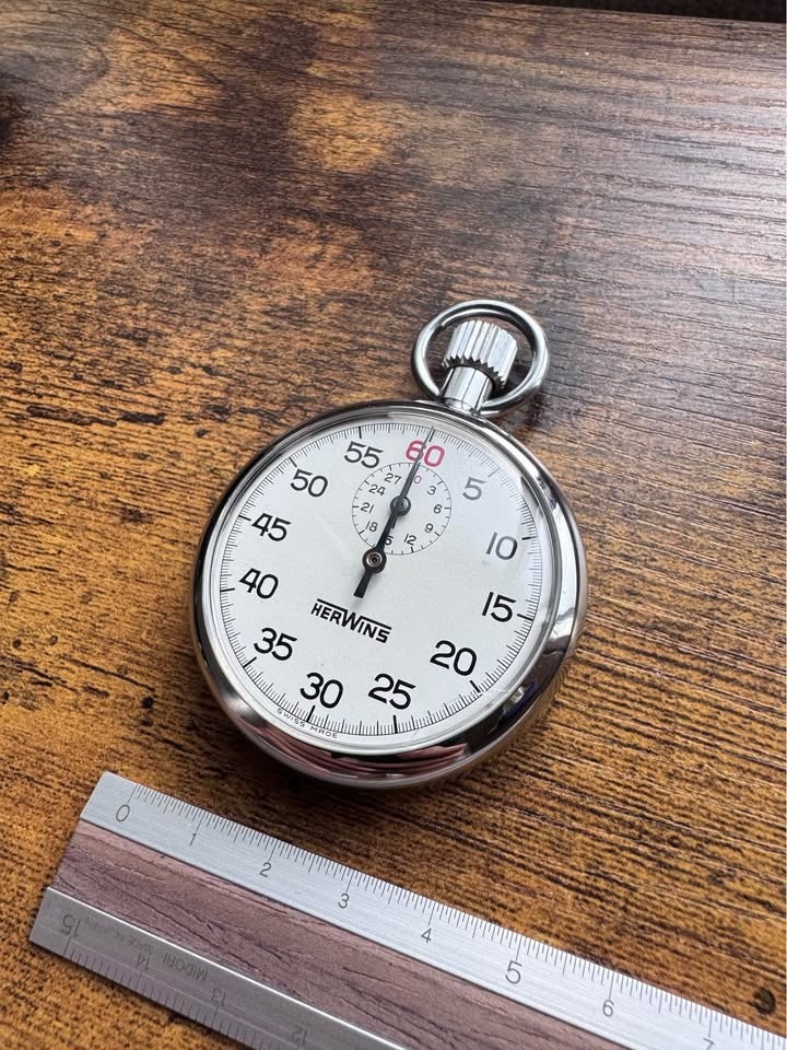 Vintage Swiss Made Manual Stop Watch - photo 2