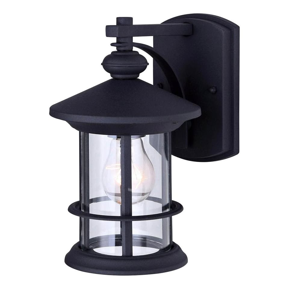 Brand New Canarm Ryder Outdoor Wall Lantern