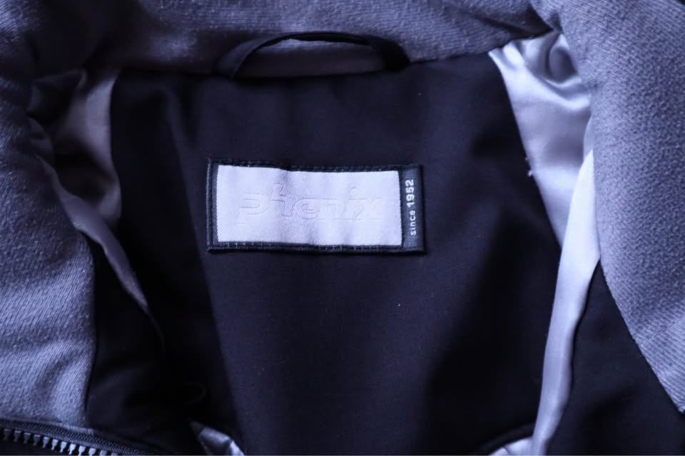 Phenix shell jacket _fits S or M - photo 4