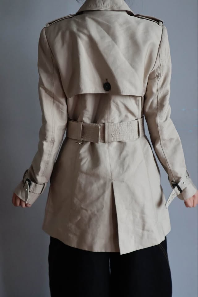 Classic Beige Trench Coat - photo 2