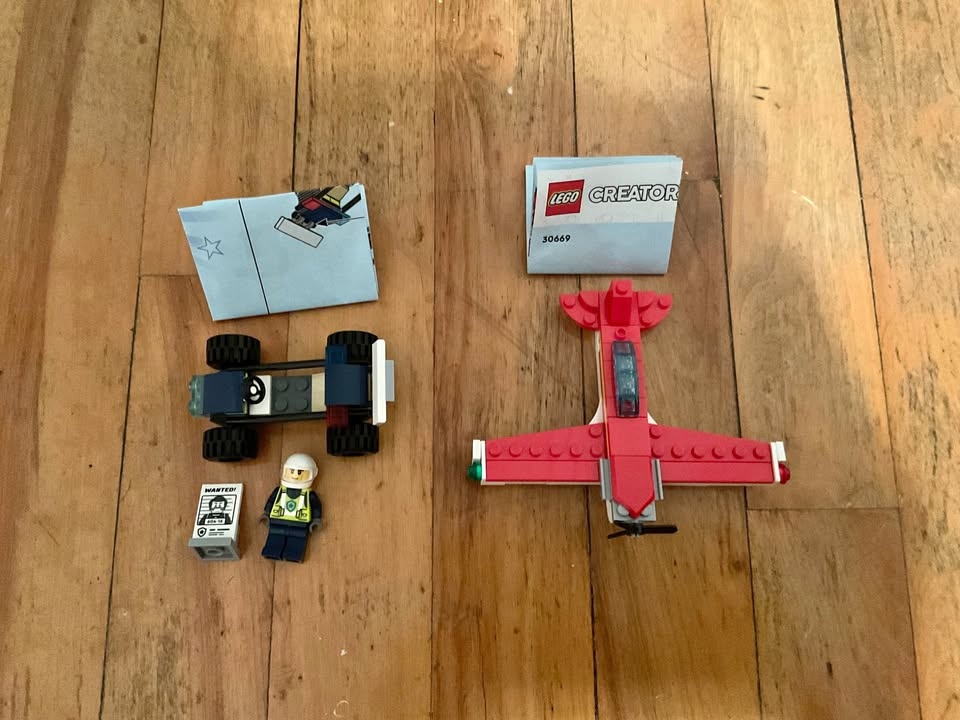 Lego 2 for 4$
