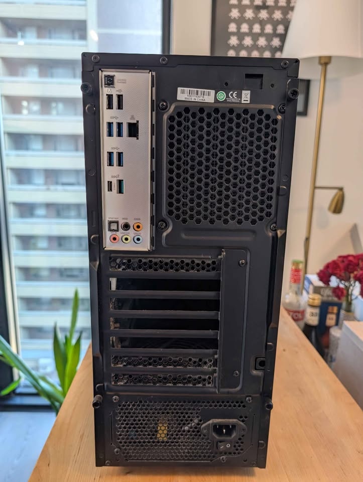Corsair Carbide Silent Edition + Intel i7-7800X - photo 2