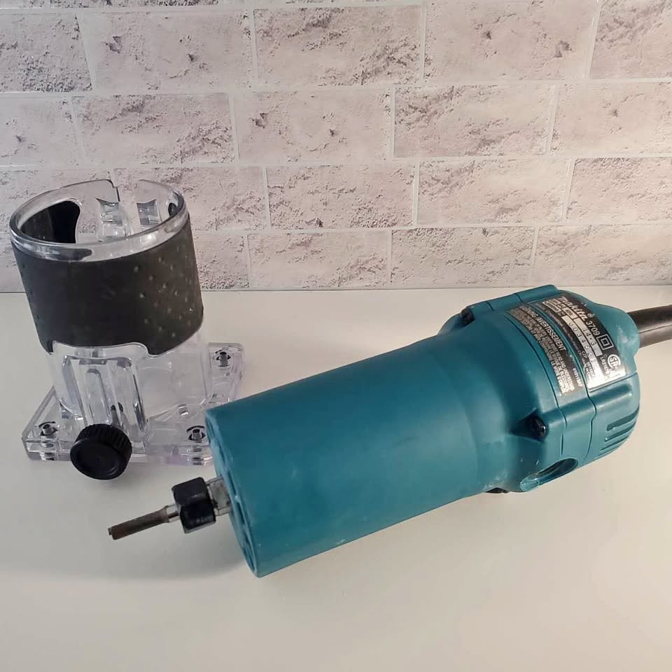 Makita 3709 Router Trimmer