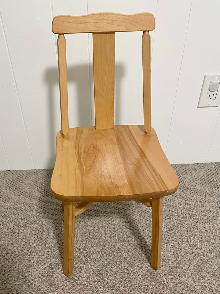 Vintage Solid Wood Kids Chair