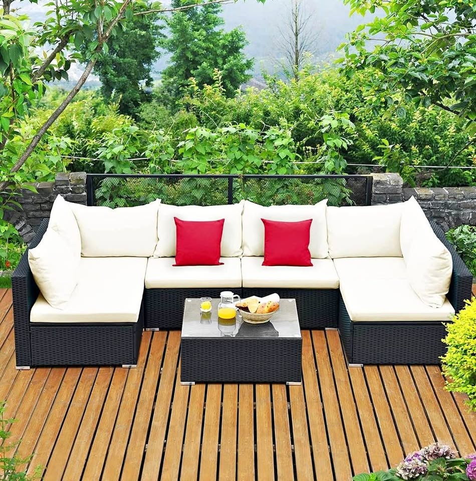 Outdoor cushions - set of 4 red