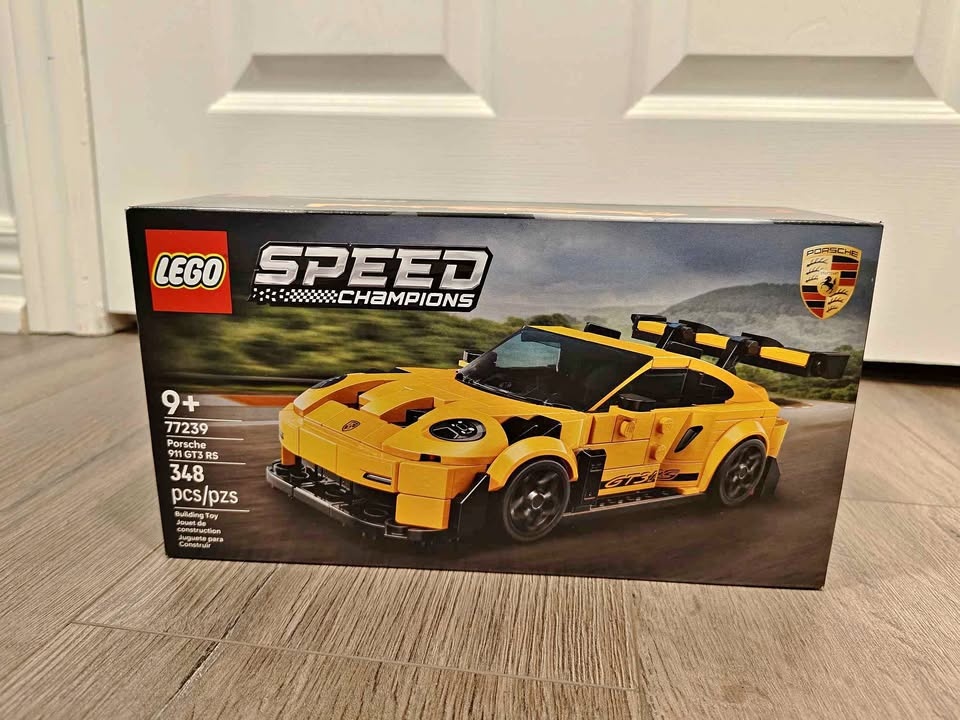 BNIB LEGO Speed Champions 77239 Porsche 911 GT3 RS Super Car