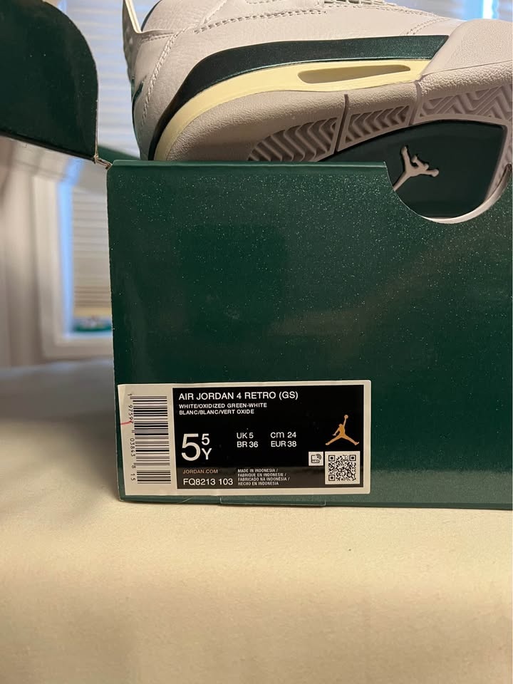 Brand New Jordan 4 Oxidized Green GS Size 5.5 - photo 2