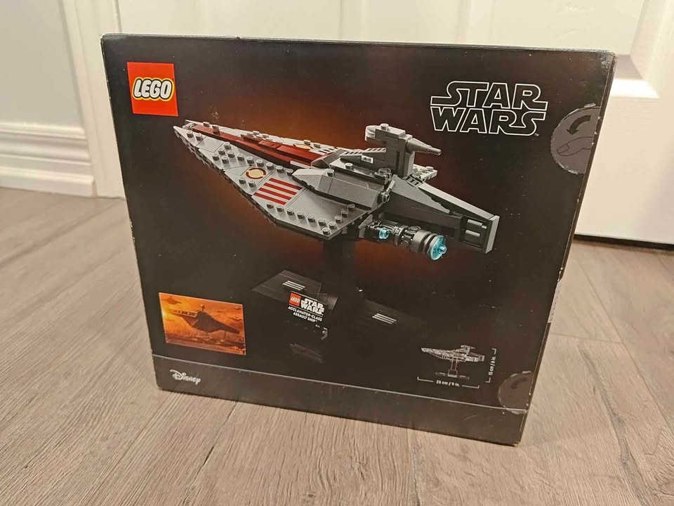 BNIB LEGO 75404 Star Wars Acclamator-Class Assault Ship - photo 2