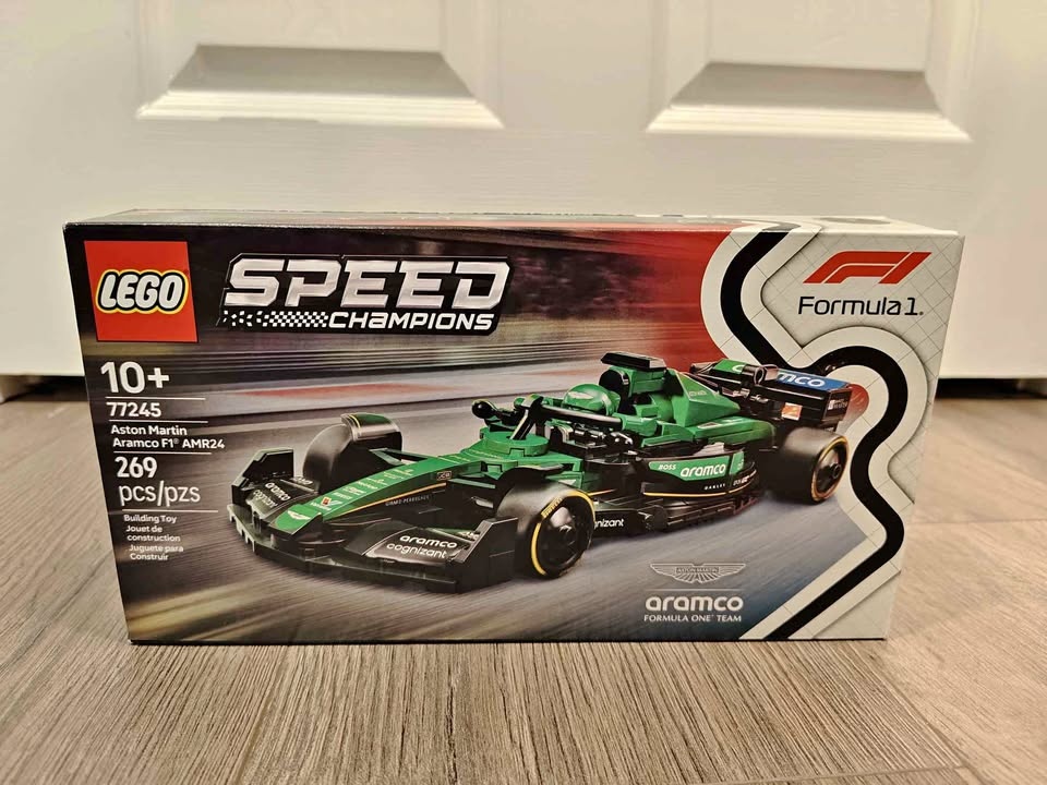 BNIB Lego Speed Champions 77245 Aston Martin Aramco F1 AMR24