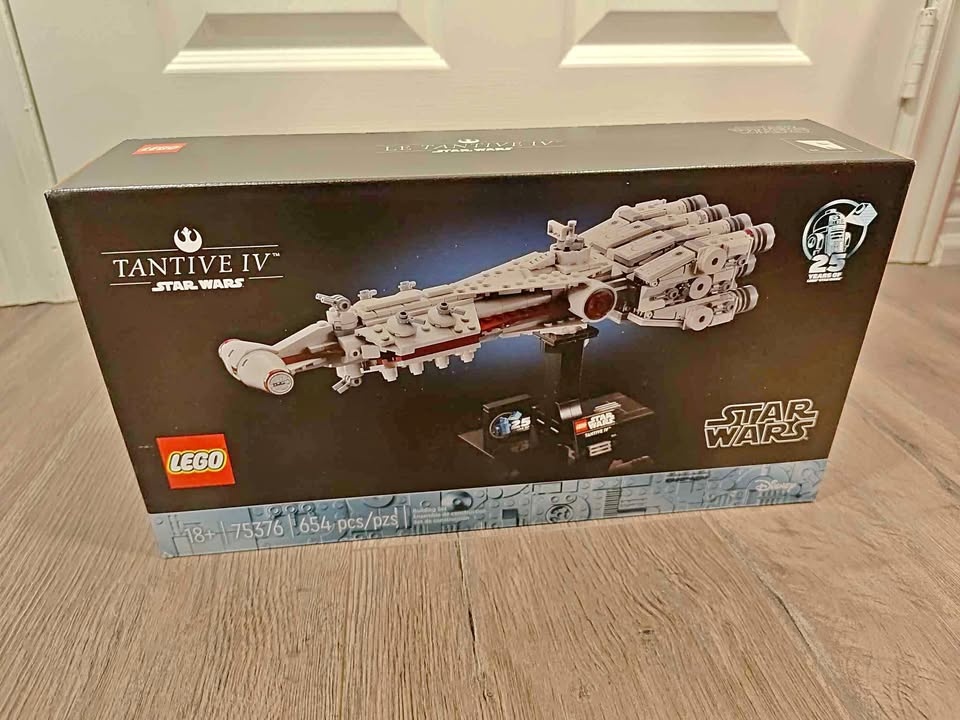 BNIB LEGO 75376 Star Wars Tantive IV