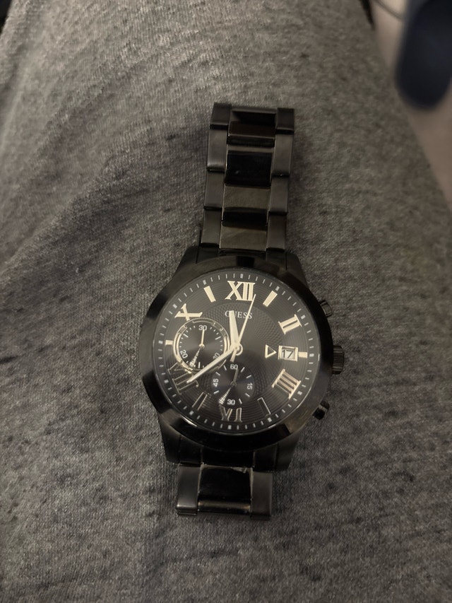 Guess Watch