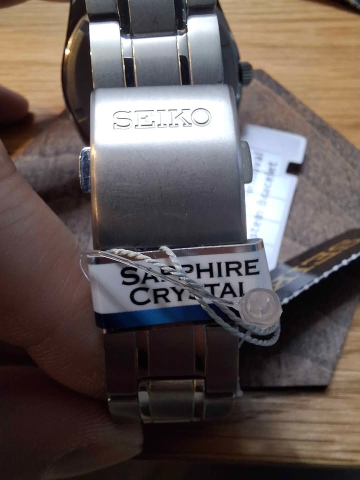 Seiko Men's SUR375 Titanium Quartz Watch - photo 2