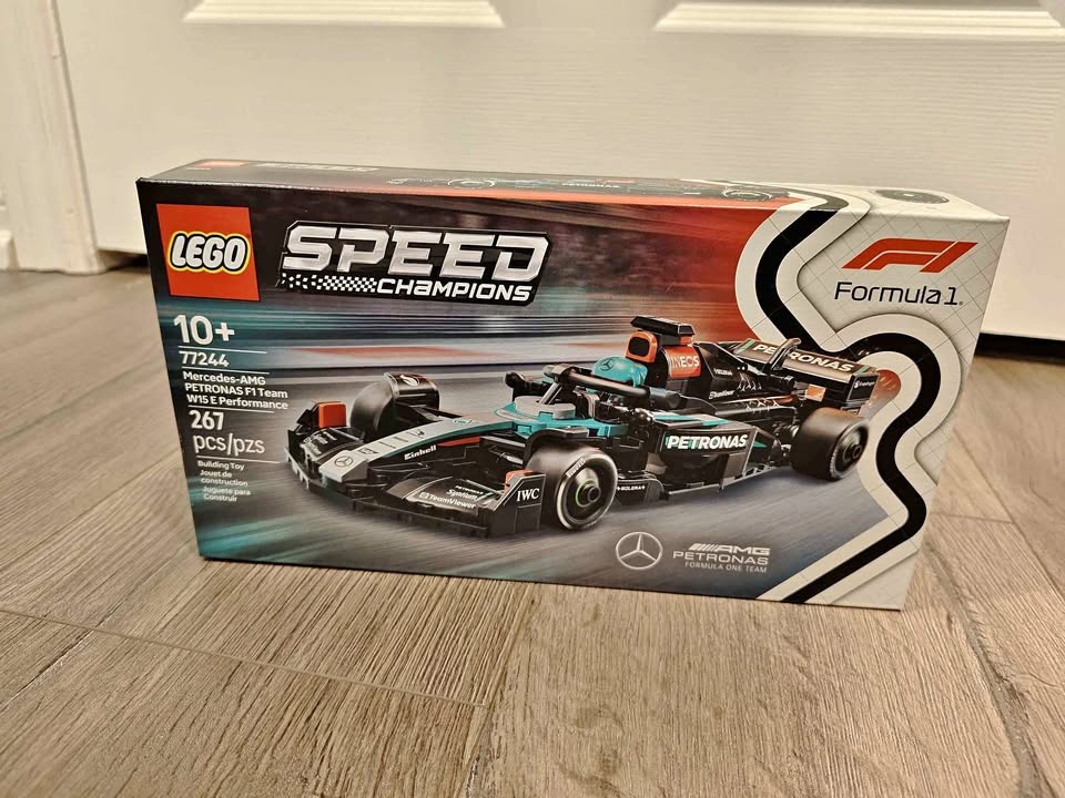 BNIB Lego Speed Champions 77244 Mercedes-AMG F1 W15