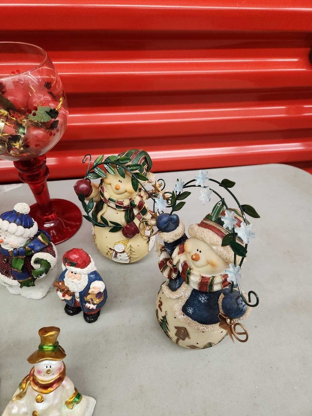 Christmas Figurines - photo 2