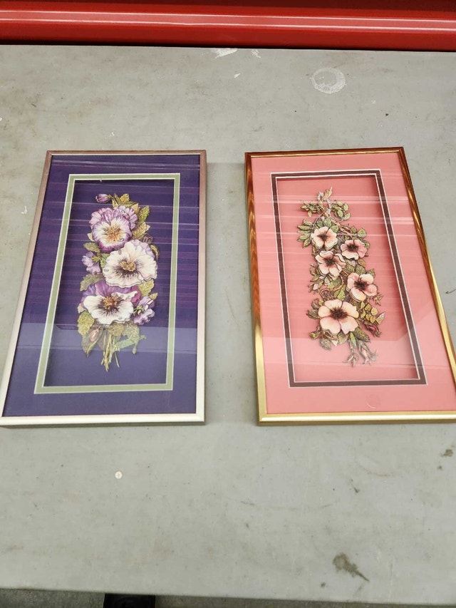 Framed Floral Prints (Set of 2)