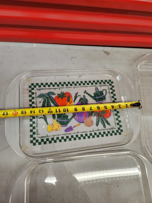 Vintage Serving Trays - photo 2