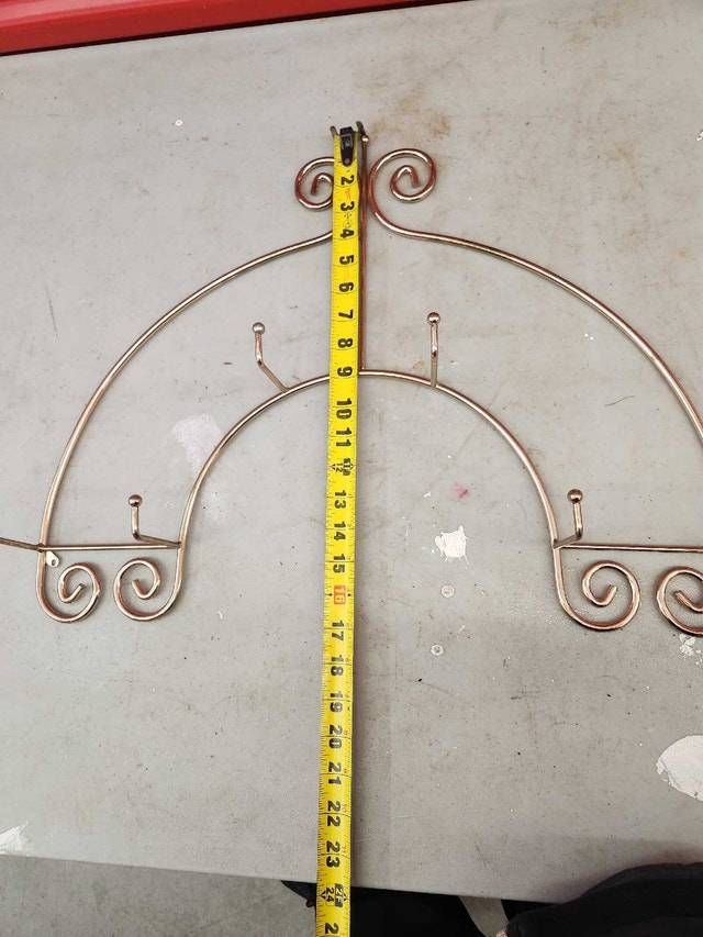 Metal Coat Rack - photo 3