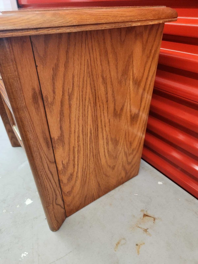 Nightstand with 2 Drawers - photo 4