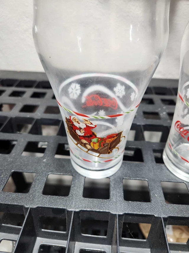 Coca-Cola Santa Glasses - photo 3