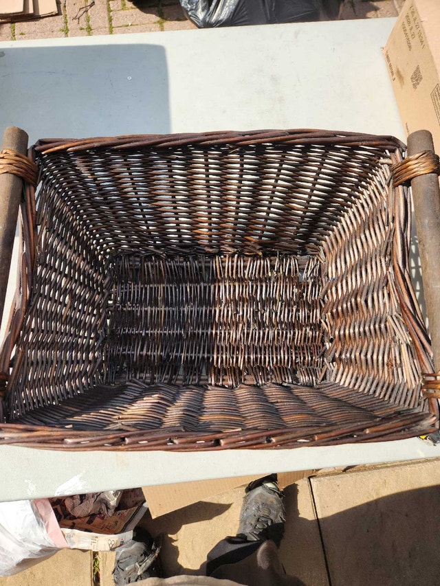 Wicker Basket - photo 2