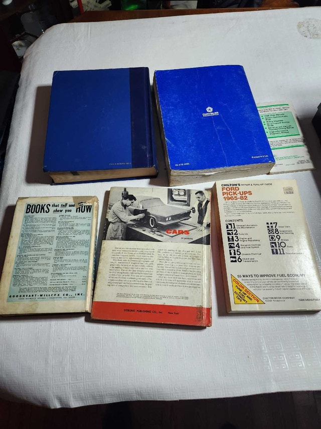 Used Auto Repair Manuals Collection - photo 3