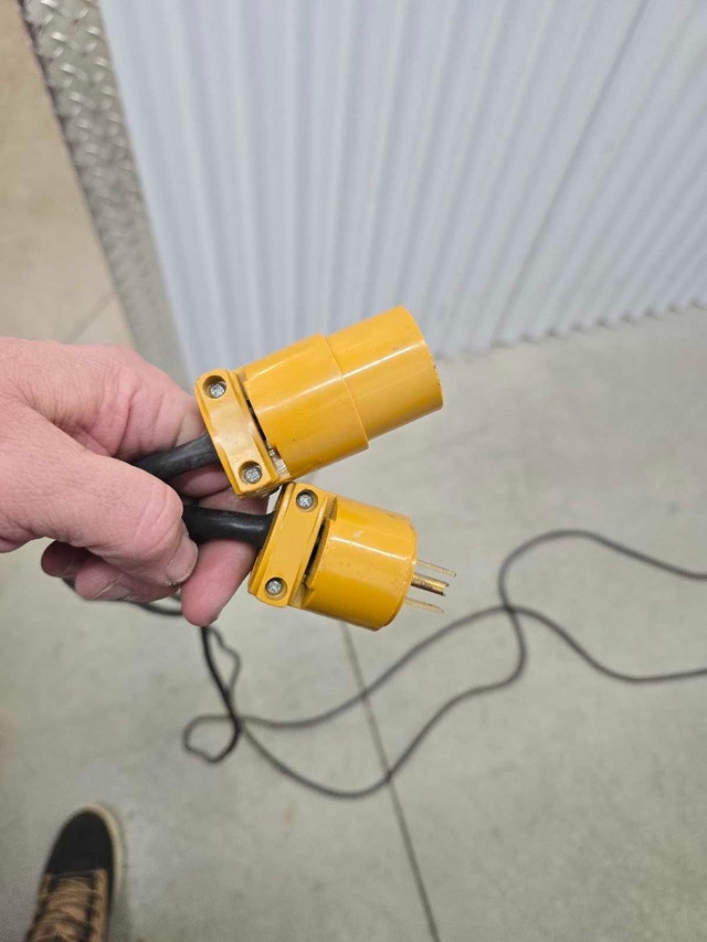 20 foot extension cord - photo 2