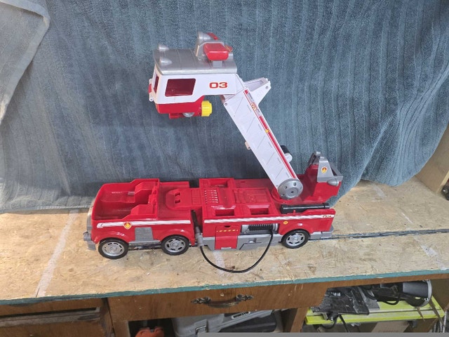 Paw Patrol Fire Truck - photo 2