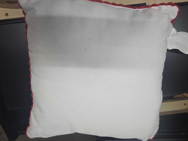 Santa accent pillow - photo 4