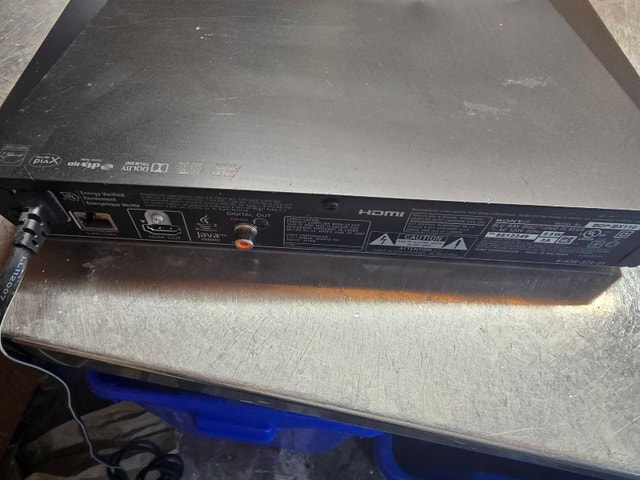 Sony DVD Player - photo 3