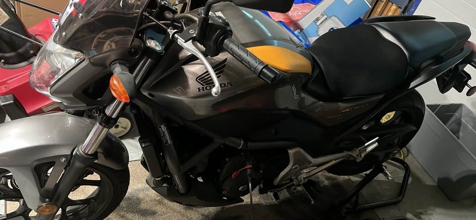 2012 Honda NC700 - photo 2