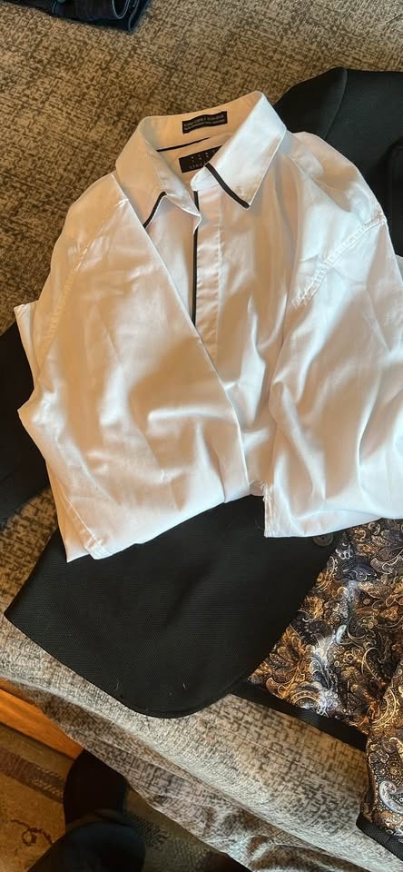 Men's Large Sport Jacket and White Shirt - photo 2