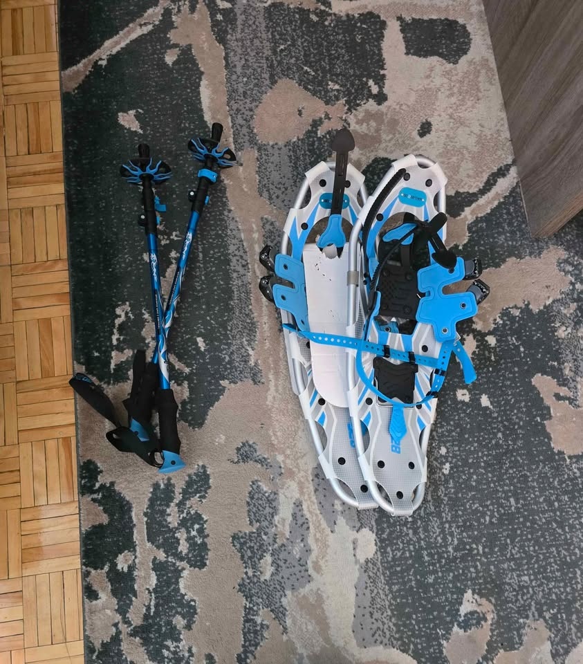 G2 Snowshoes with Poles