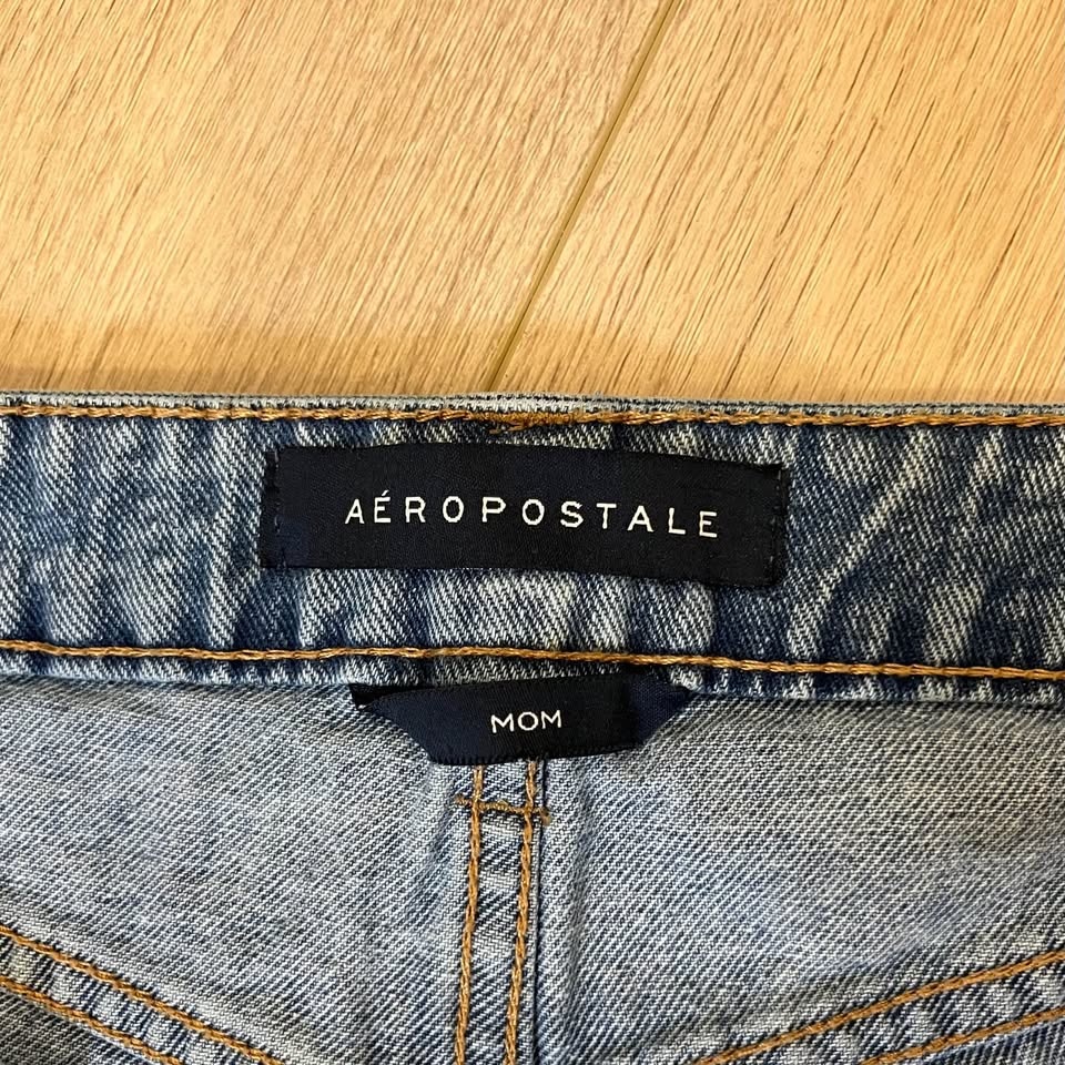 AEROPOSTALE High-Rise Distressed Women Jeans - Size 6 - photo 4