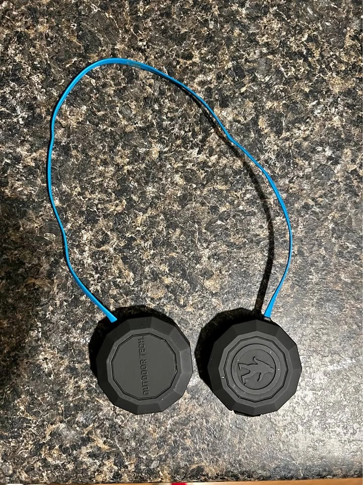 Outdoor Tech Wired Chips Audio Speakers for Snow Helmets