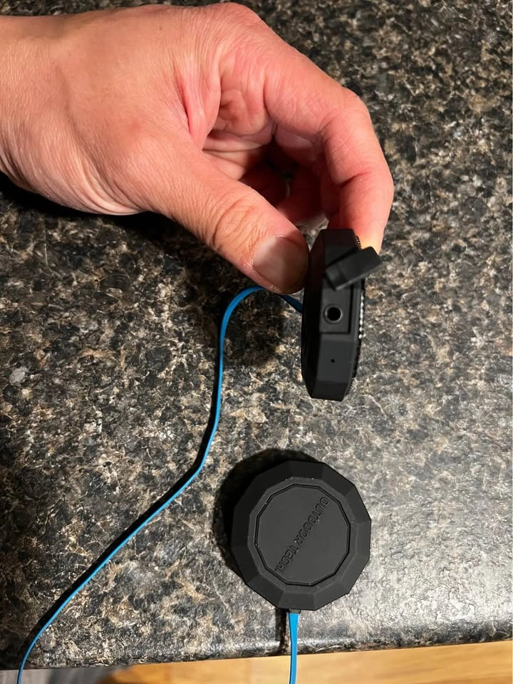 Outdoor Tech Wired Chips Audio Speakers for Snow Helmets - photo 2