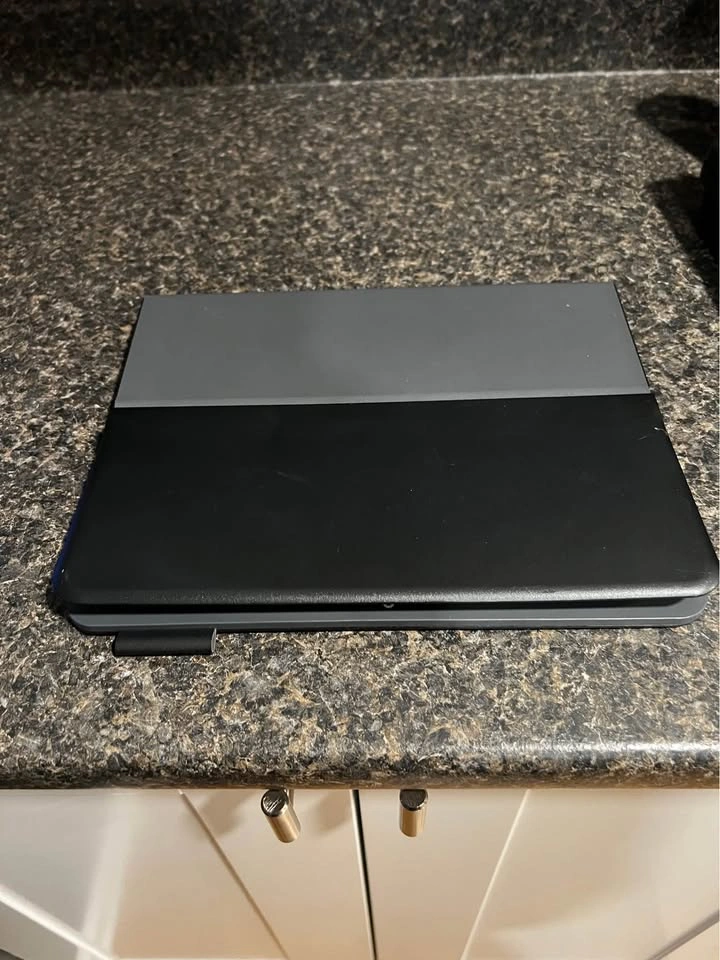 Logitech Universal Folio Keyboard Case (Model: Y-R0063) - photo 2