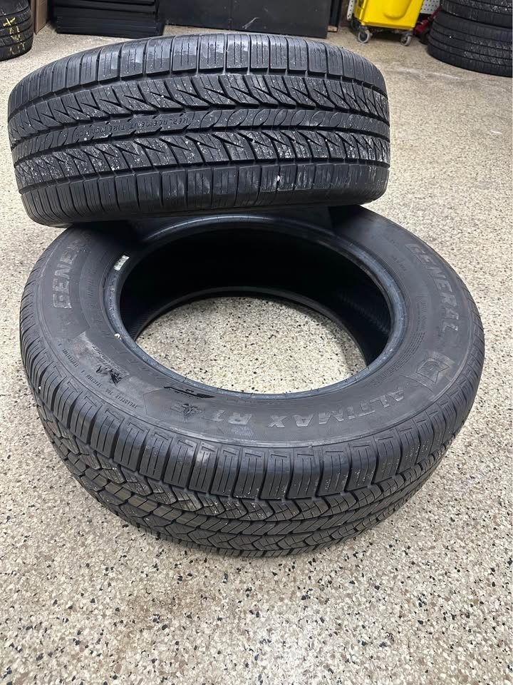 2 Tires - General Altimax RT - 235/60R17 - photo 2