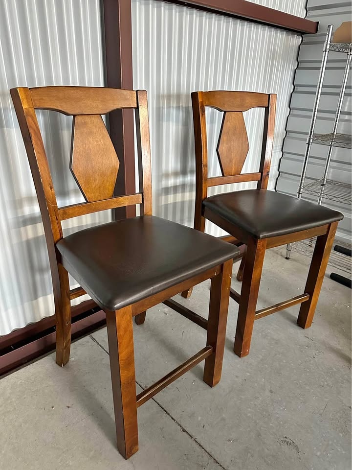 Set of 2 Wooden Counter-Height Chairs – Sturdy + Clean Look