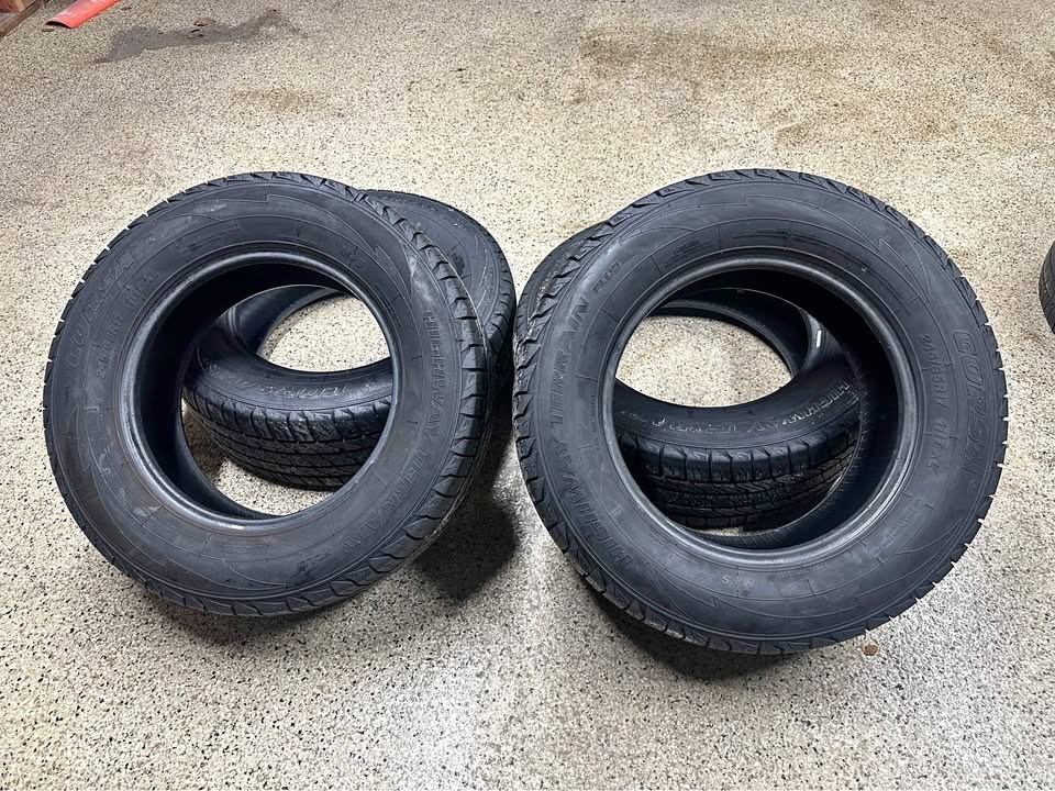 Set of 4 Tires - 245/65R17 Corsair HT - Great Tread