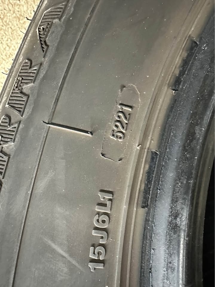 Set of 4 Tires - 245/65R17 Corsair HT - Great Tread - photo 3