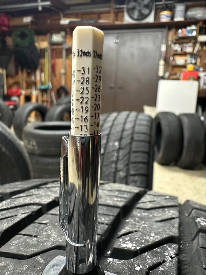 Set of 4 Tires - 245/65R17 Corsair HT - Great Tread - photo 5