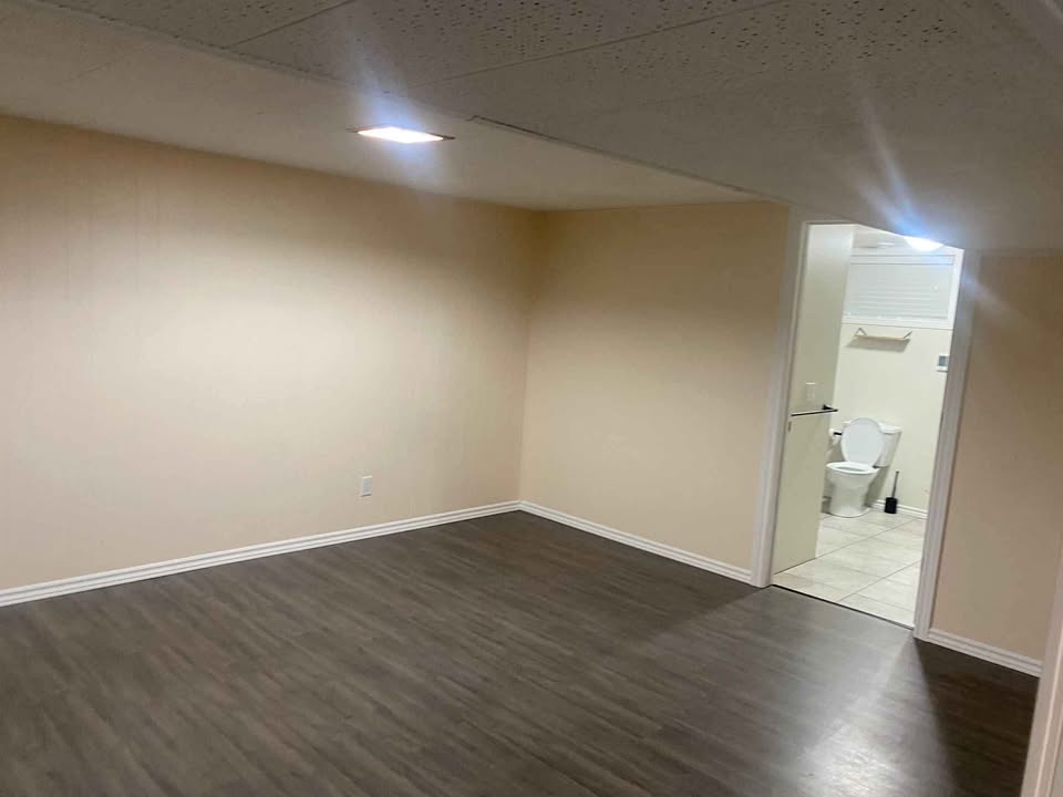 Full Basement Suite for Rent - photo 3