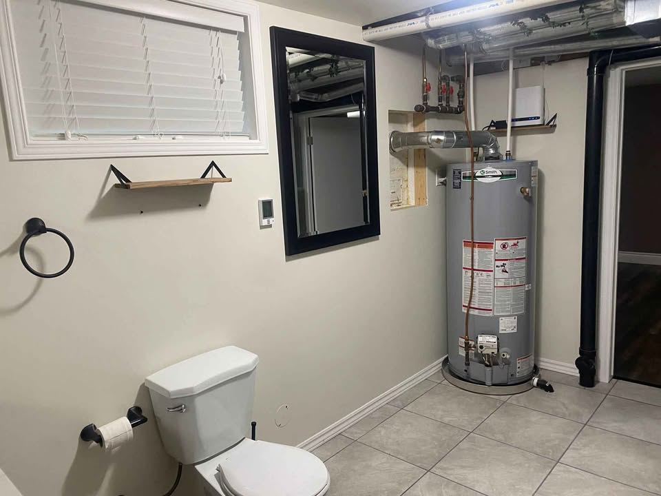 Full Basement Suite for Rent - photo 5
