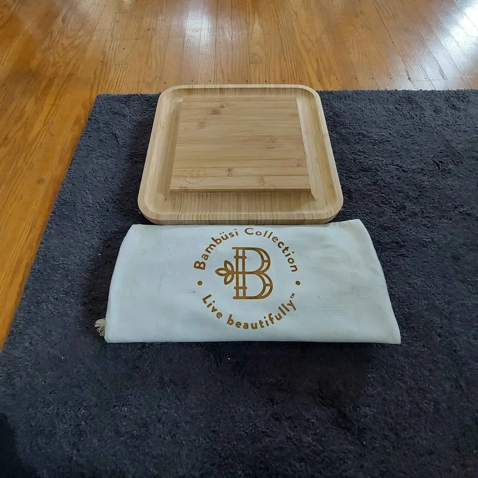 Charcuterie Board w Utensils and Pouch image indicator(4)
