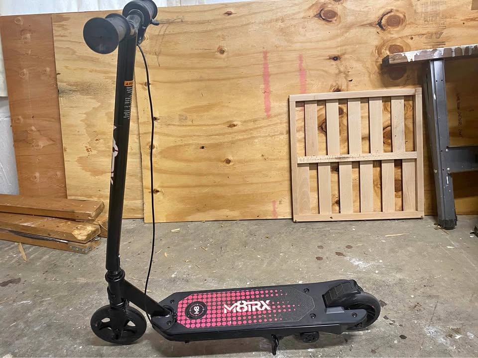 VASTRA electric scooter